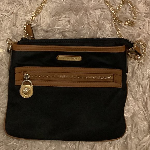 Michael Kors Handbags - EUC Michael Kors Nylon Crossbody